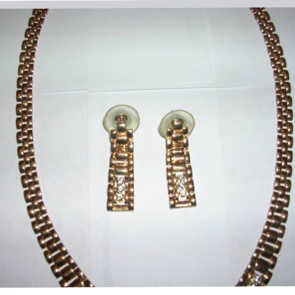 14k gold & diamond necklace set